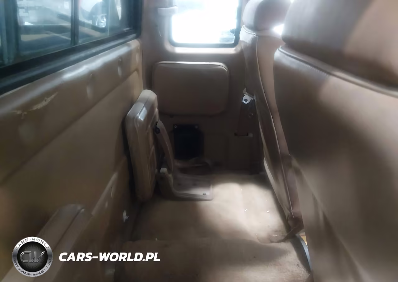 1985 Nissan 720 King Cab VIN:JN6ND06Y9FW011587 - 8