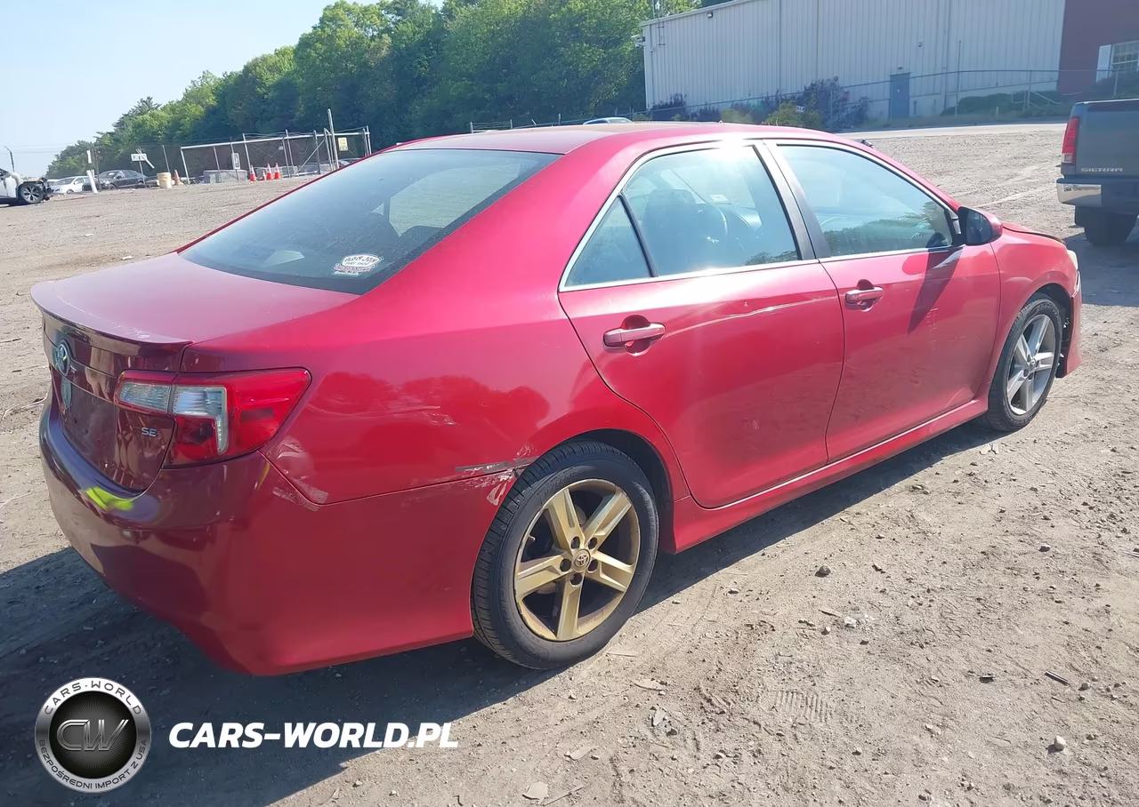 2012 Toyota Camry Se VIN:4T1BF1FK3CU594971 - 4