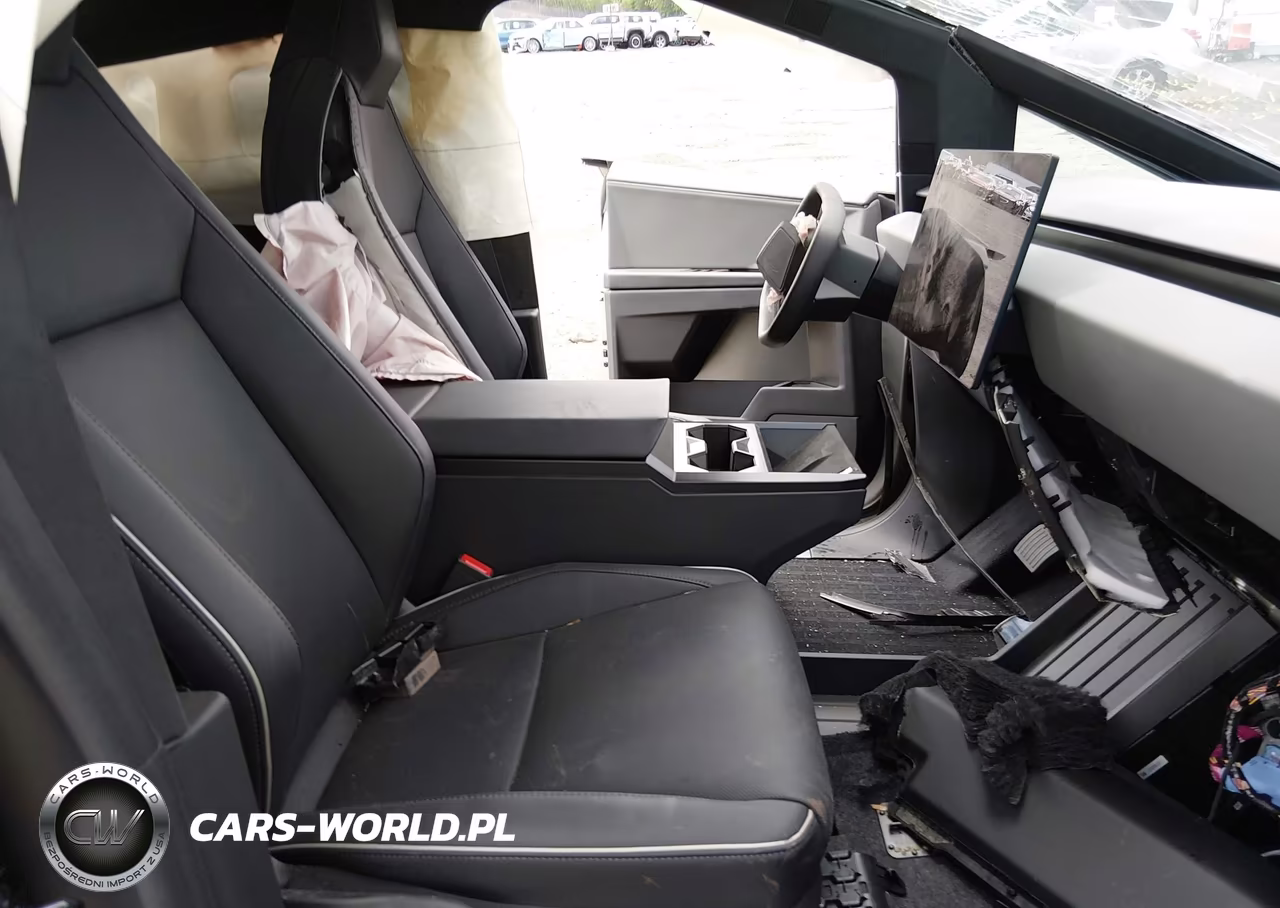 2026 Tesla Cybertruck Dual Motor All-Wheel Drive-Premium All-Wheel Drive VIN:7G2CEHED1TA089148 - 5