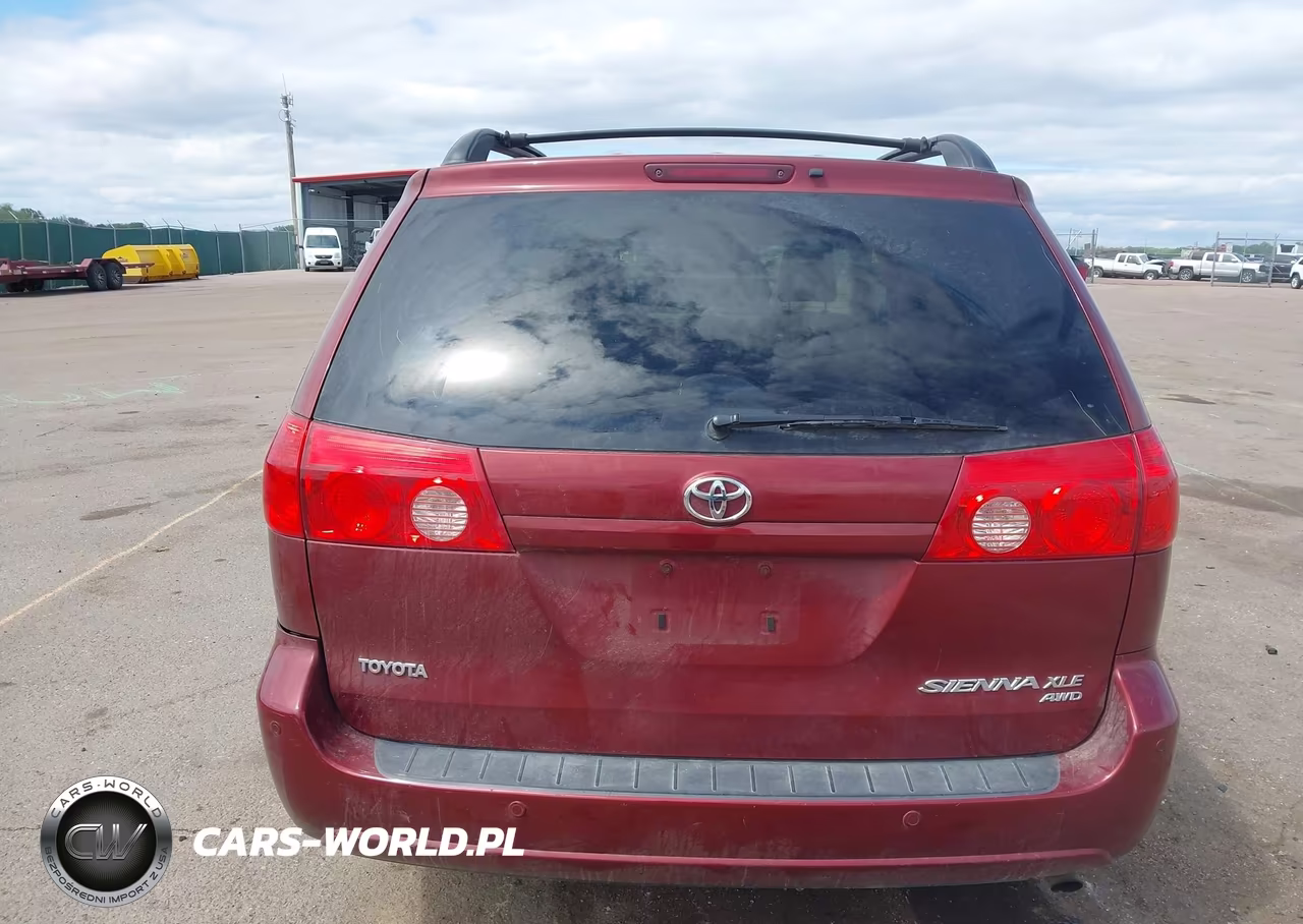 2010 Toyota Sienna Xle VIN:5TDDK4CC1AS030311 - 16