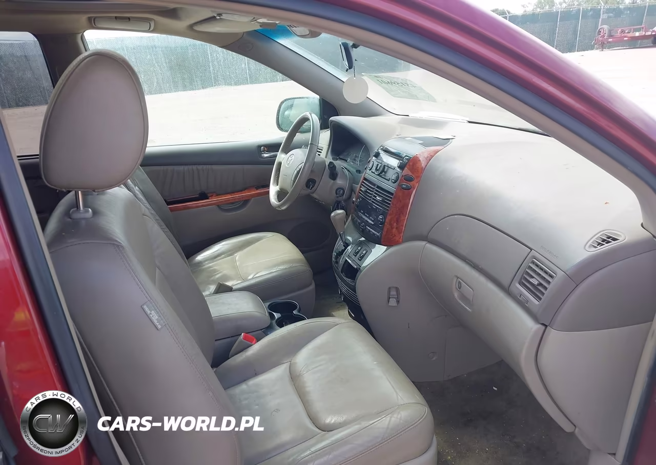 2010 Toyota Sienna Xle VIN:5TDDK4CC1AS030311 - 5