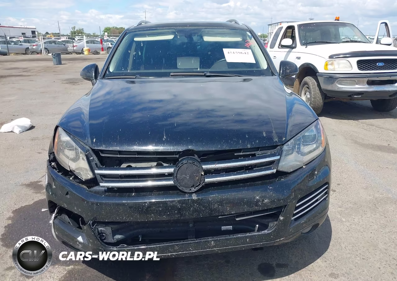 2012 Volkswagen Touareg Tdi Lux VIN:WVGFK9BP7CD003456 - 12