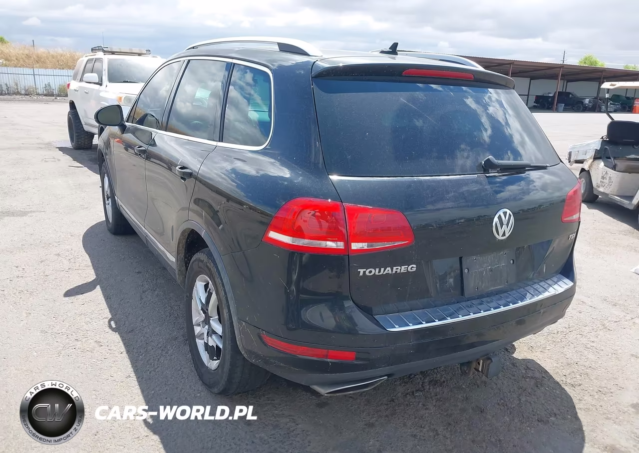 2012 Volkswagen Touareg Tdi Lux VIN:WVGFK9BP7CD003456 - 3