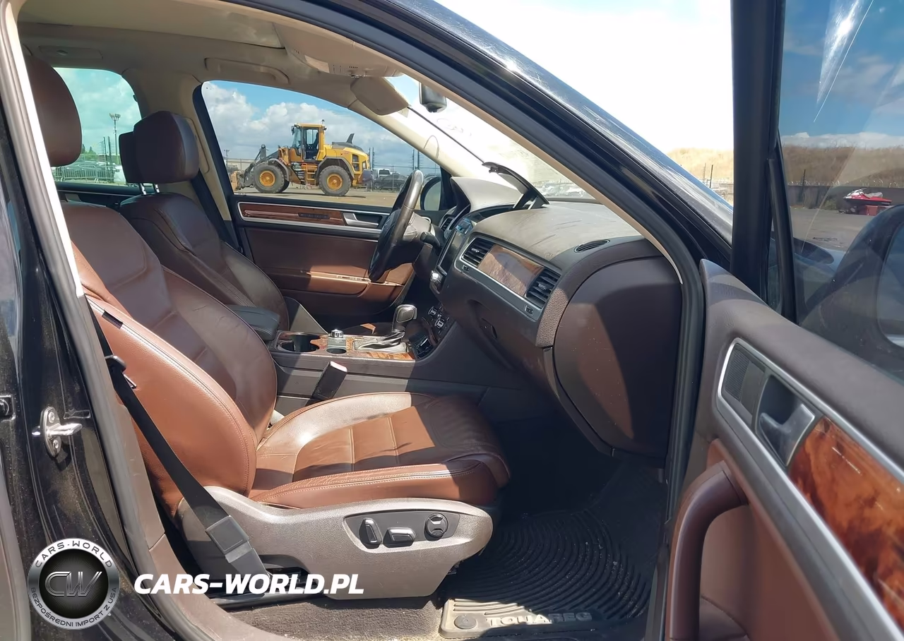 2012 Volkswagen Touareg Tdi Lux VIN:WVGFK9BP7CD003456 - 5
