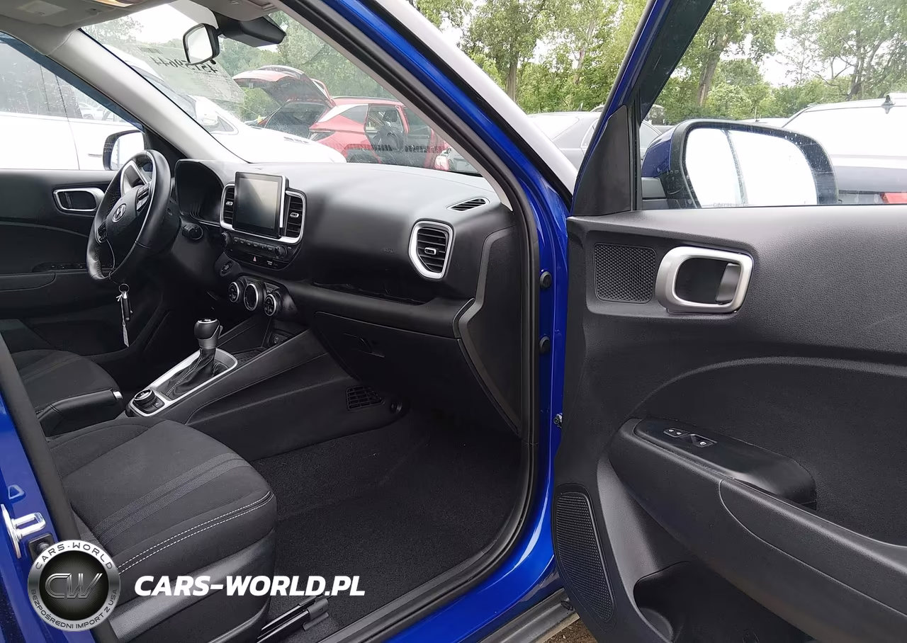 2026 Hyundai Venue Sel VIN:KMHRC8A38TU435783 - 5