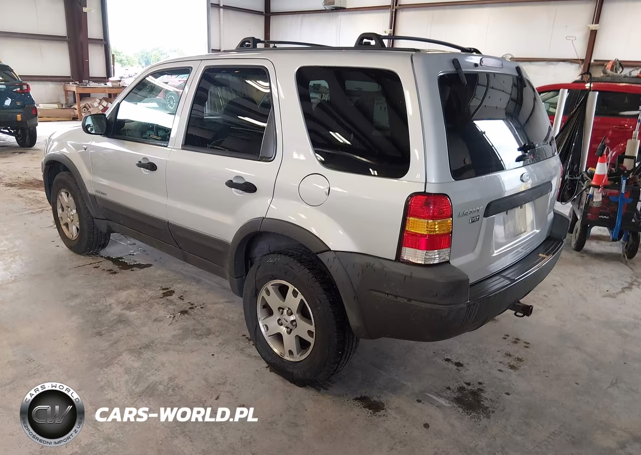 2002 Ford Escape Xlt VIN:1FMCU04152KC30284 - 3