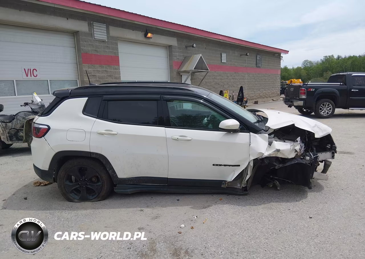 2018 Jeep Compass Altitude 4X4 VIN:3C4NJDBB9JT316204 - 13