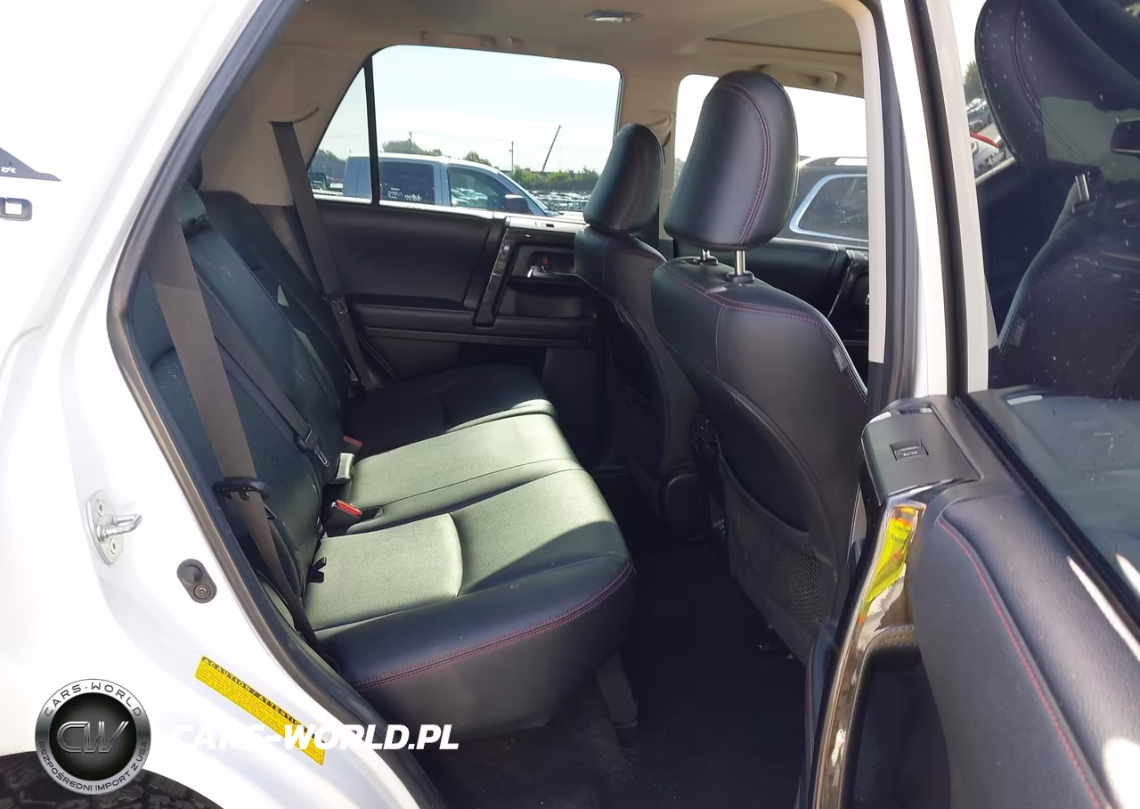 2020 Toyota 4Runner Trd Pro VIN:JTEBU5JR1L5794386 - 8