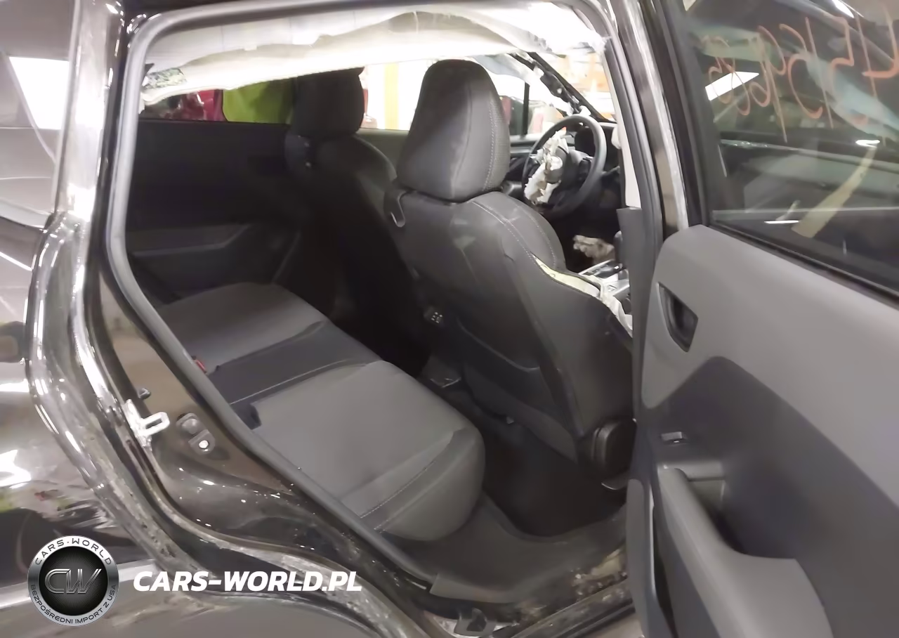 2024 Subaru Crosstrek Premium VIN:JF2GUADC0RH373892 - 8