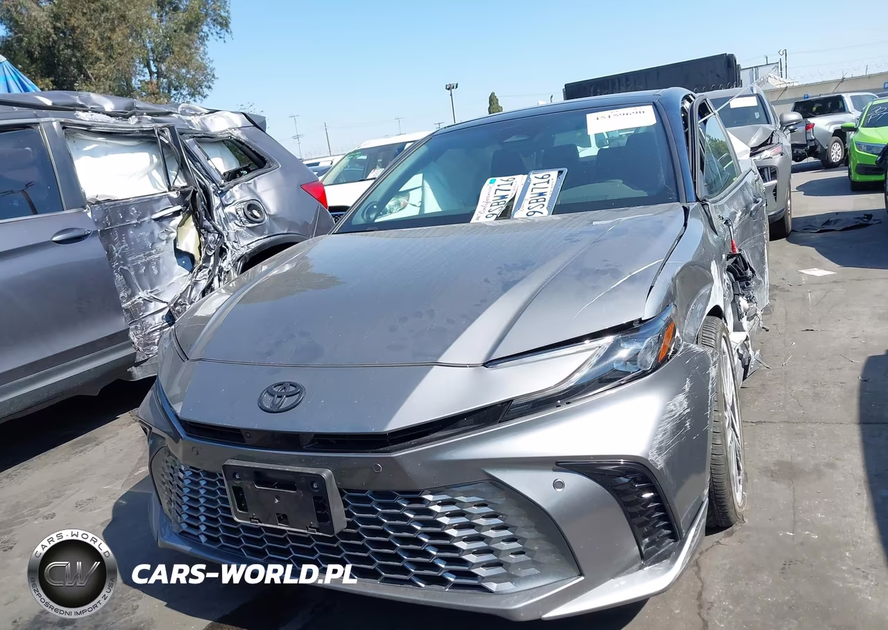 2025 Toyota Camry Xse VIN:4T1DBADK9SU522839 - 12