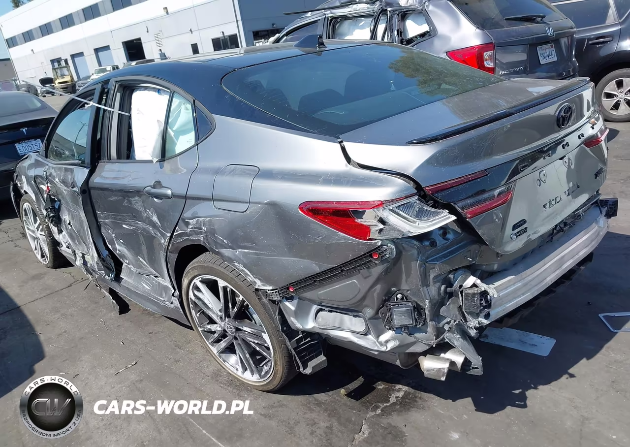 2025 Toyota Camry Xse VIN:4T1DBADK9SU522839 - 3