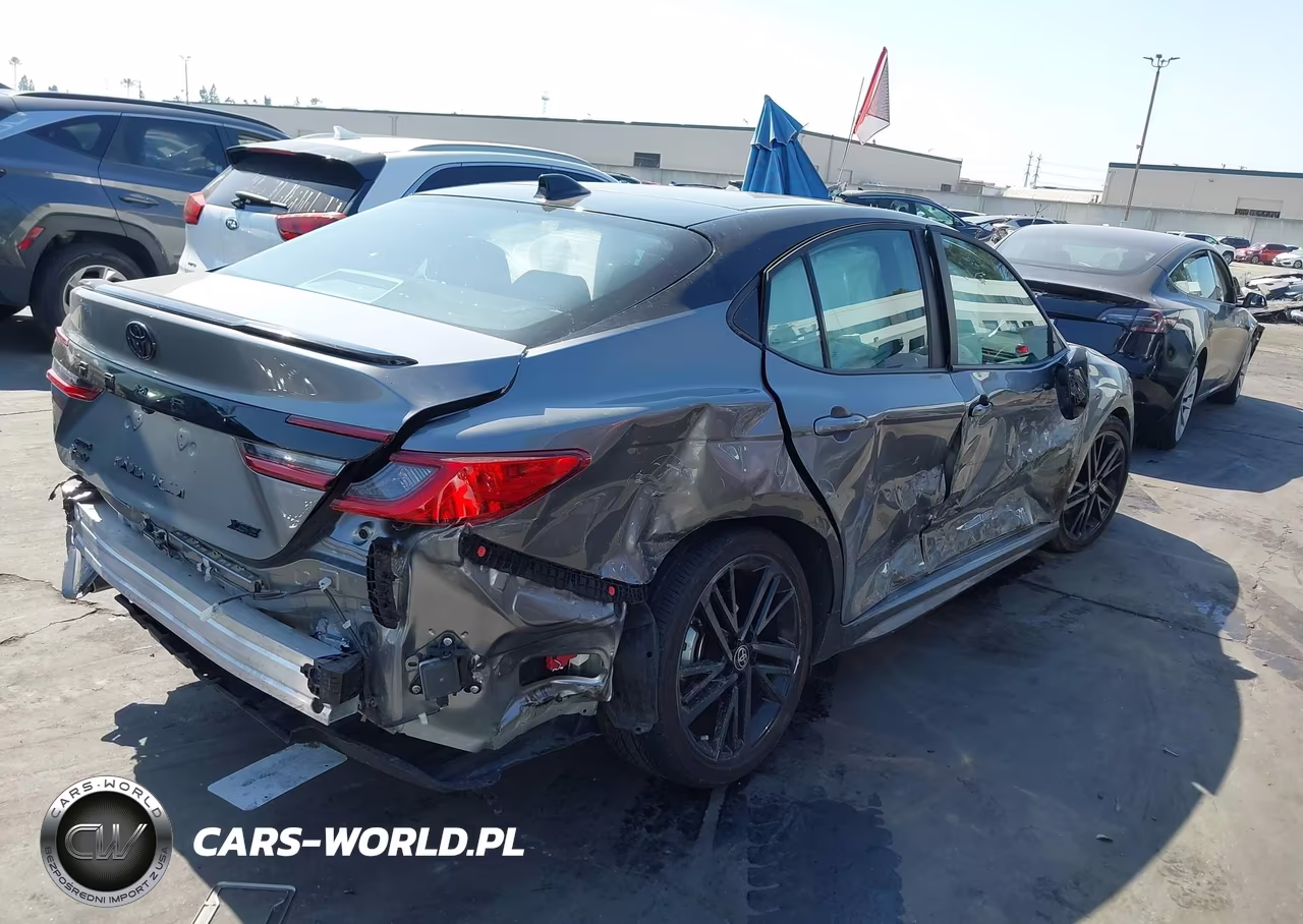 2025 Toyota Camry Xse VIN:4T1DBADK9SU522839 - 4