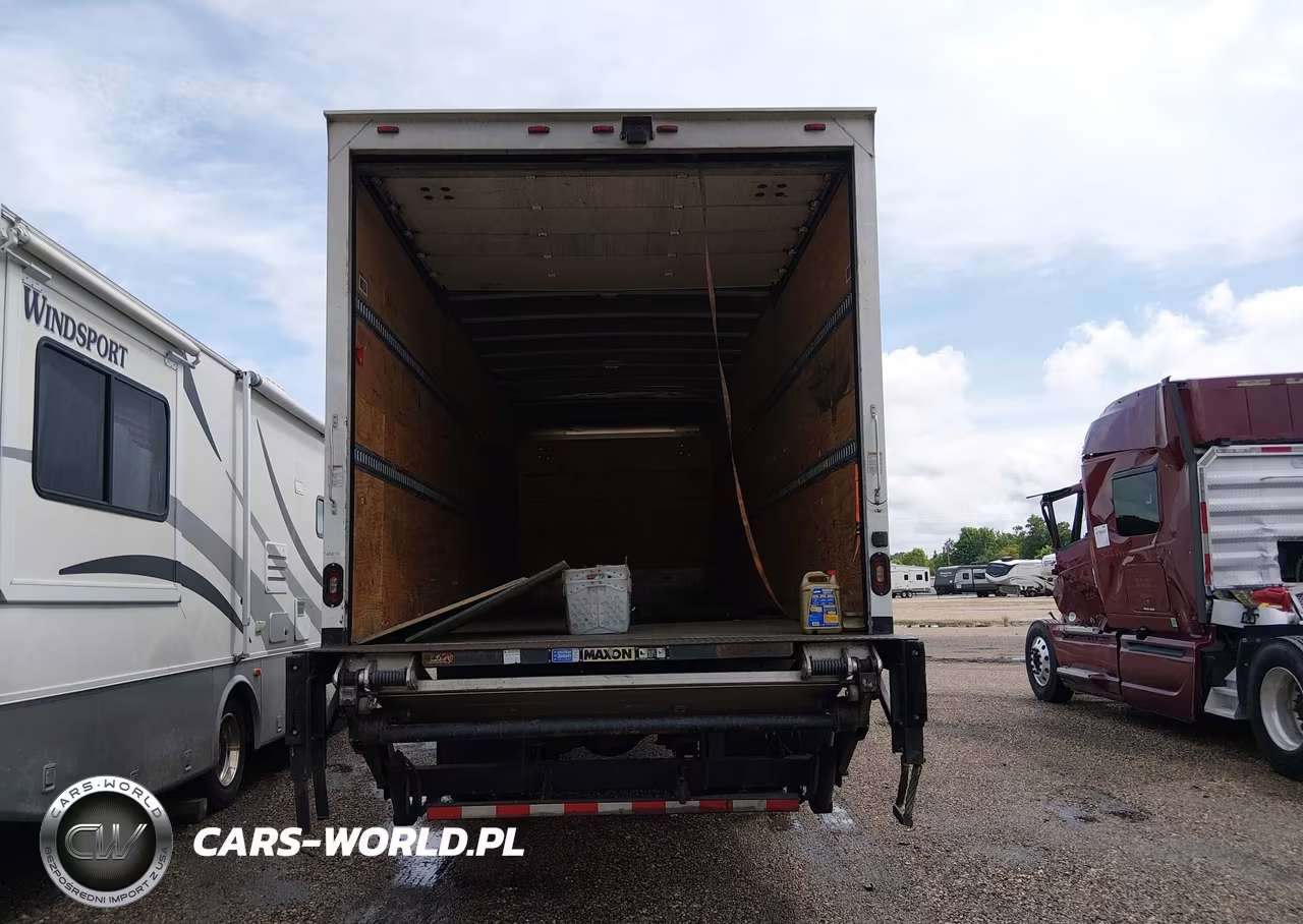 2018 Freightliner M2 106 VIN:3ALACWFC4JDJN3655 - 17