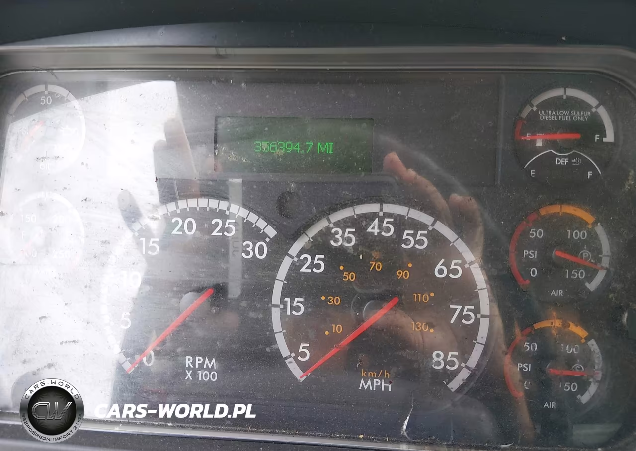 2018 Freightliner M2 106 VIN:3ALACWFC4JDJN3655 - 5