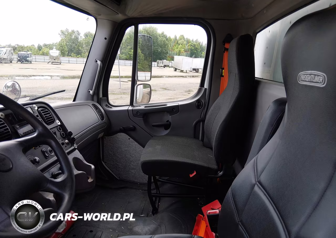 2018 Freightliner M2 106 VIN:3ALACWFC4JDJN3655 - 7