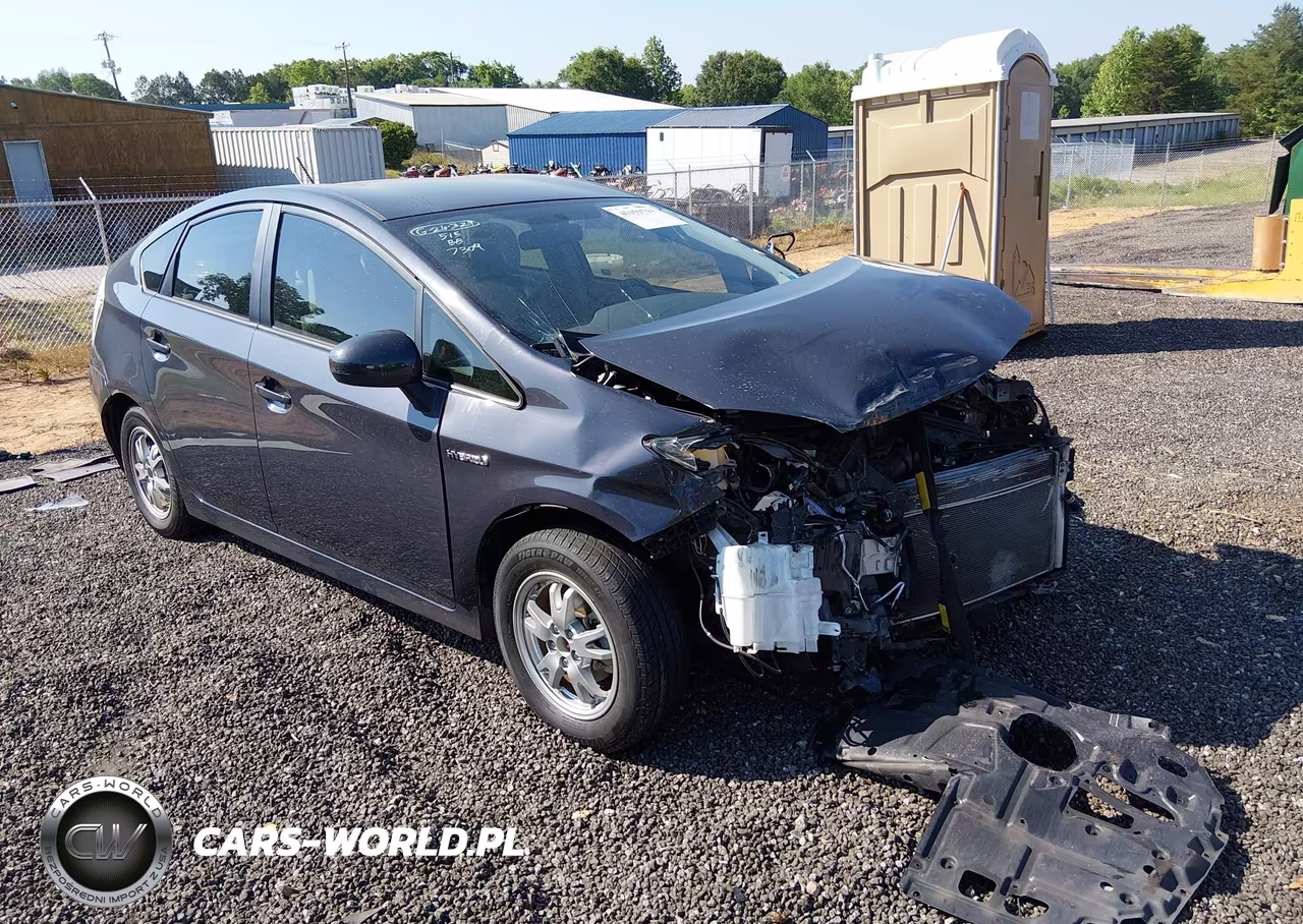 2011 Toyota Prius Three – zdjęcie 1 z 17