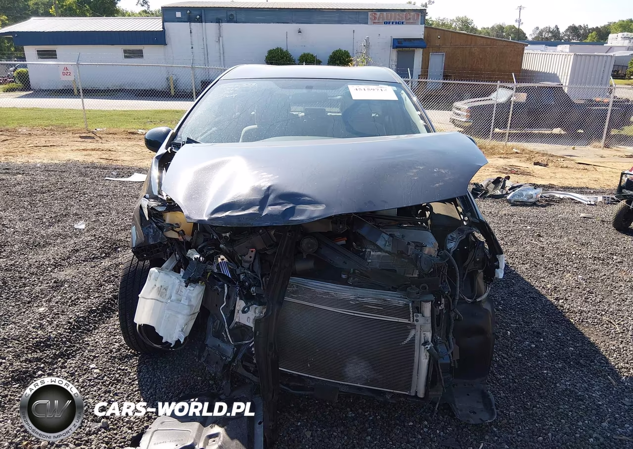 2011 Toyota Prius Three VIN:JTDKN3DU2B0307309 - 13