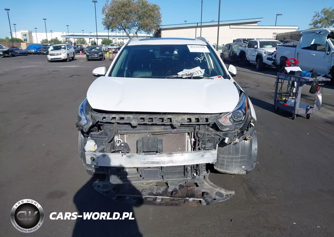 2021 Kia Niro Touring VIN:KNDCC3LC9M5482245 - 13