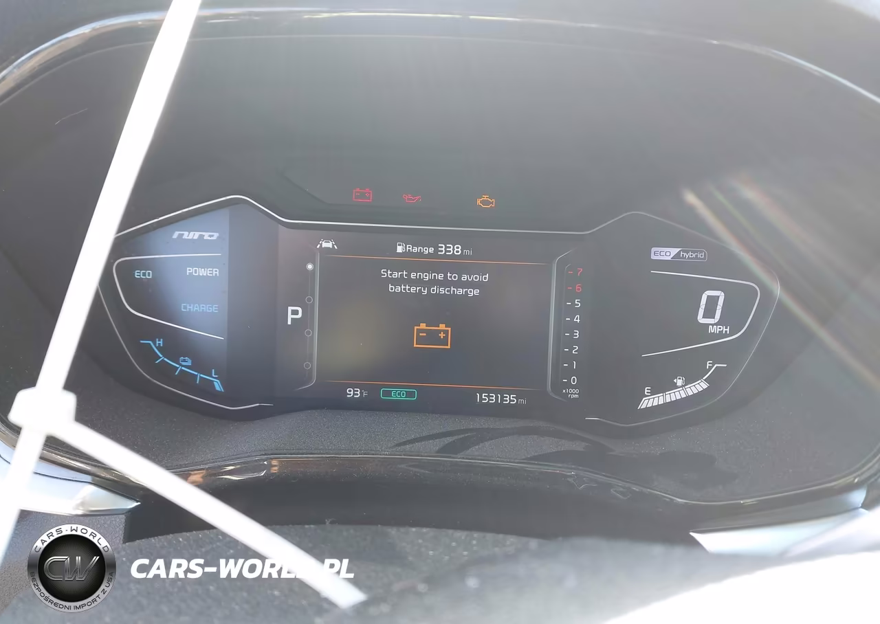 2021 Kia Niro Touring VIN:KNDCC3LC9M5482245 - 7