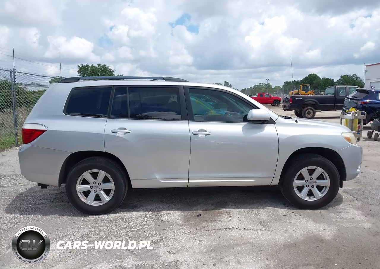2010 Toyota Highlander Base V6 VIN:5TDZK3EH2AS004017 - 13