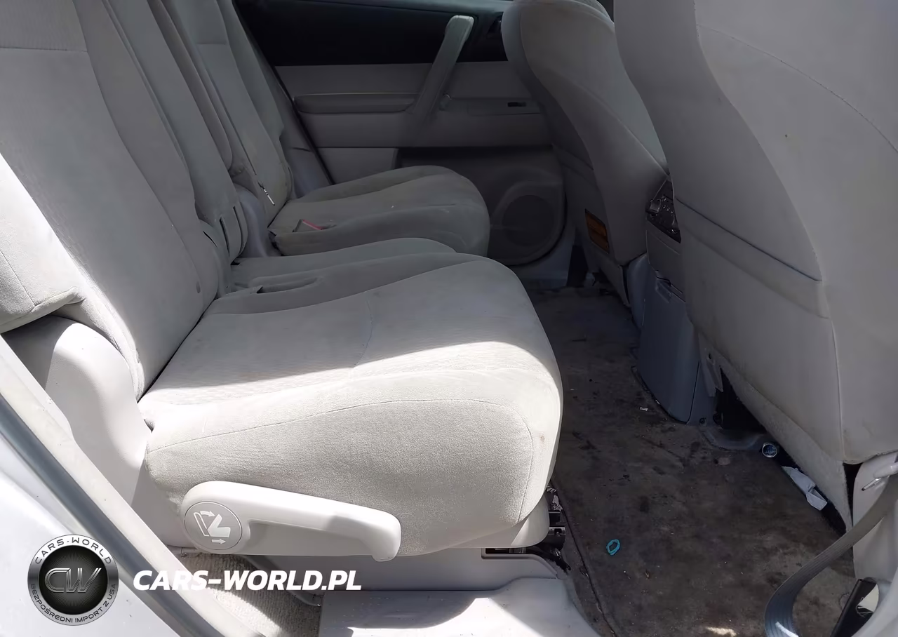 2010 Toyota Highlander Base V6 VIN:5TDZK3EH2AS004017 - 8