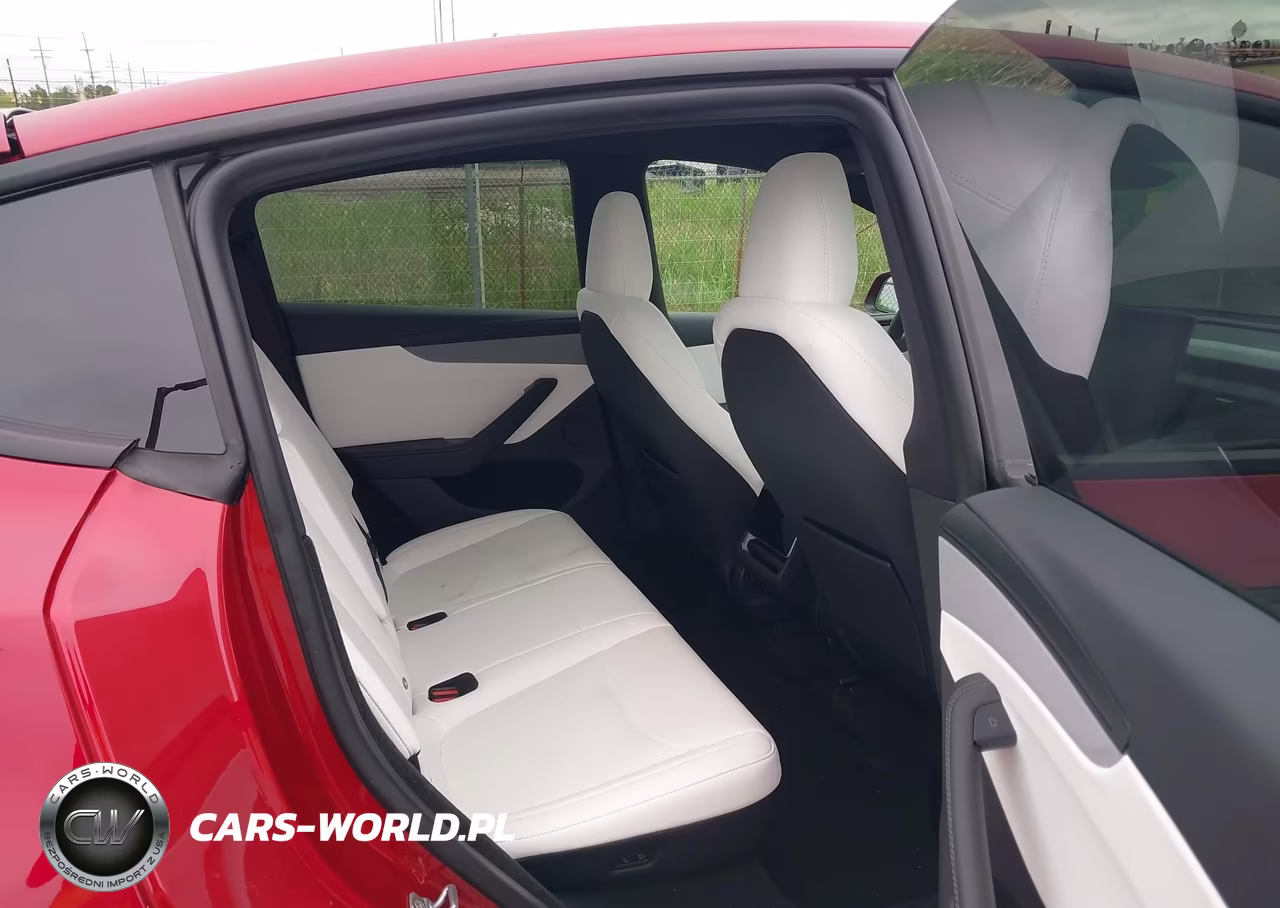 2026 Tesla Model Y All-Wheel Drive-Long Range Launch Series-Premium All-Wheel Drive VIN:7SAYGDEE5TA669218 - 8