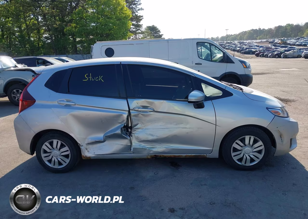 2015 Honda Fit Lx VIN:3HGGK5H58FM735435 - 6