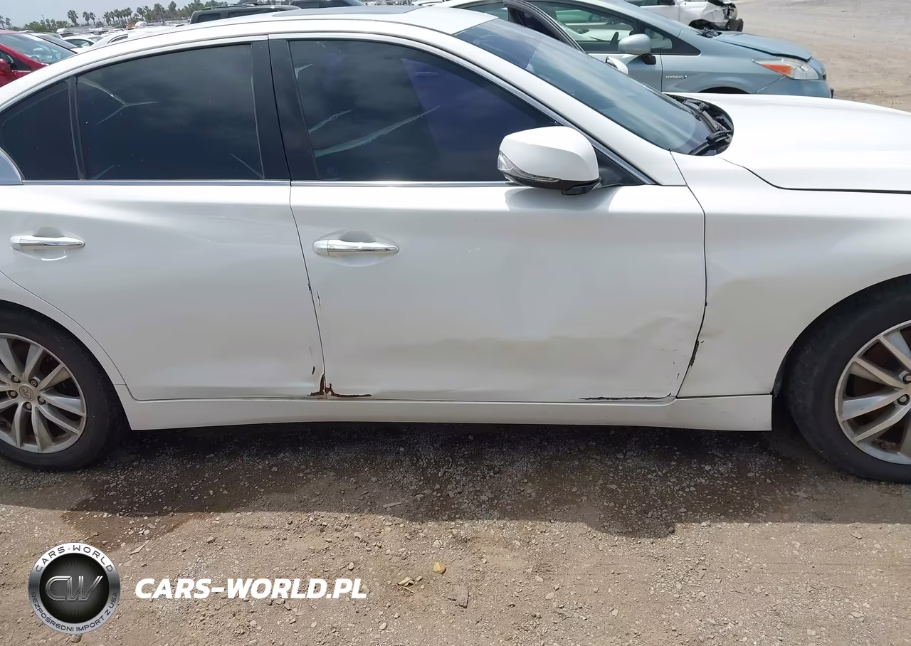 2015 Infiniti Q50 VIN:JN1BV7APXFM338783 - 6
