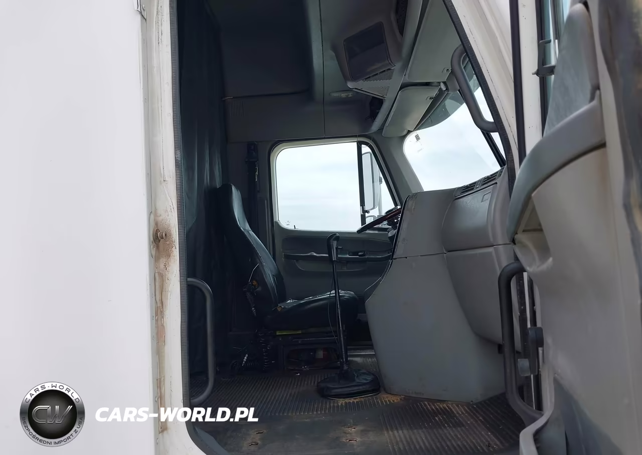 2007 Freightliner Conventional Columbia VIN:1FUJA6CVX7LW95892 - 7