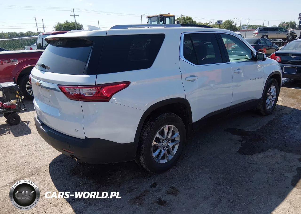 2018 Chevrolet Traverse 1Lt VIN:1GNERGKW3JJ115572 - 4
