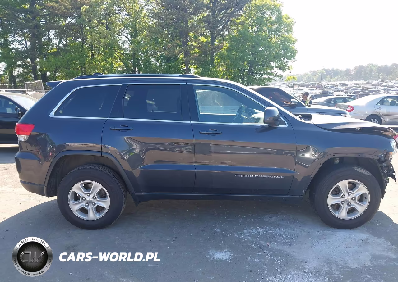 2016 Jeep Grand Cherokee Laredo VIN:1C4RJFAG1GC436349 - 13