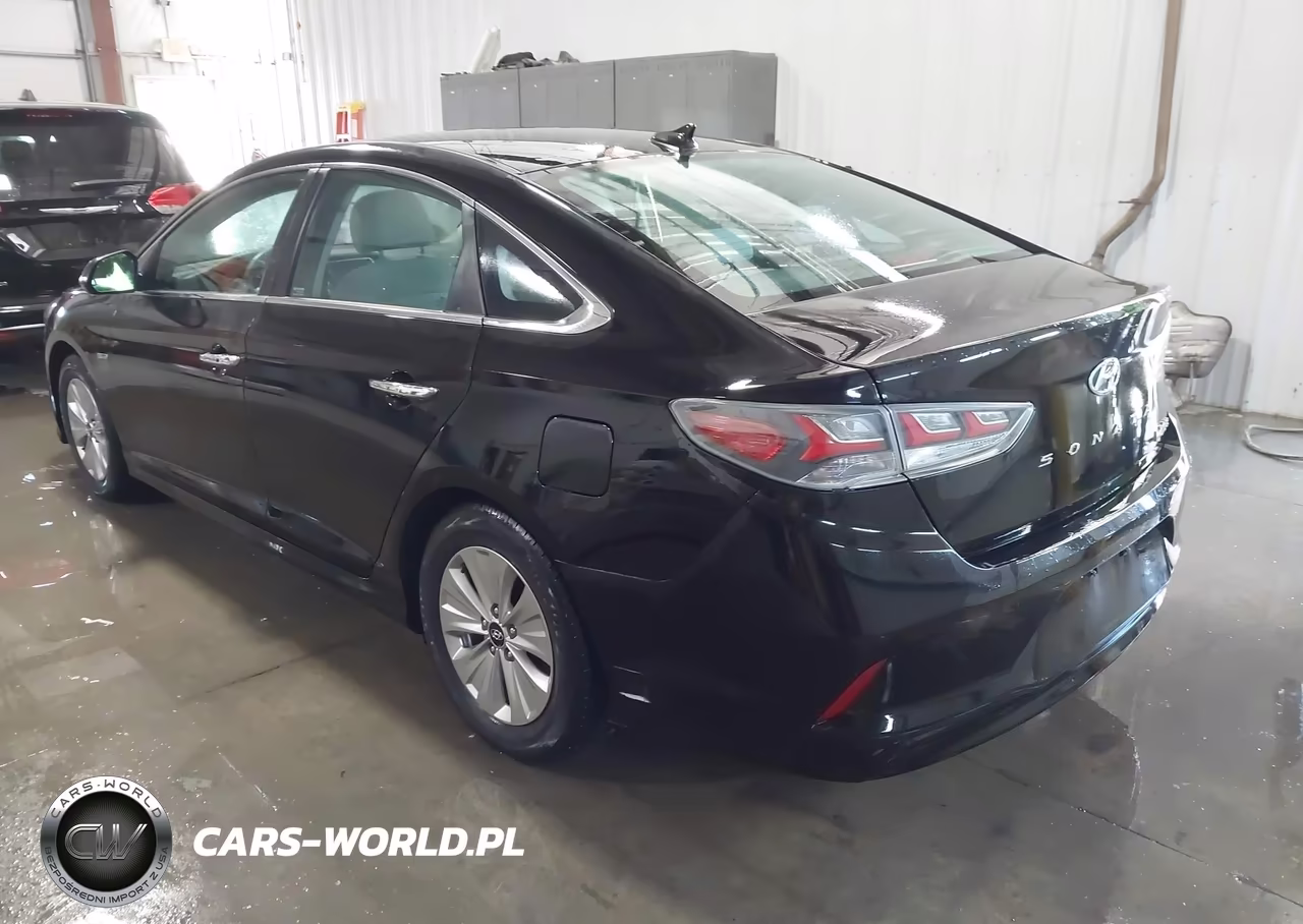 2018 Hyundai Sonata Hybrid Se VIN:KMHE24L36JA083745 - 3