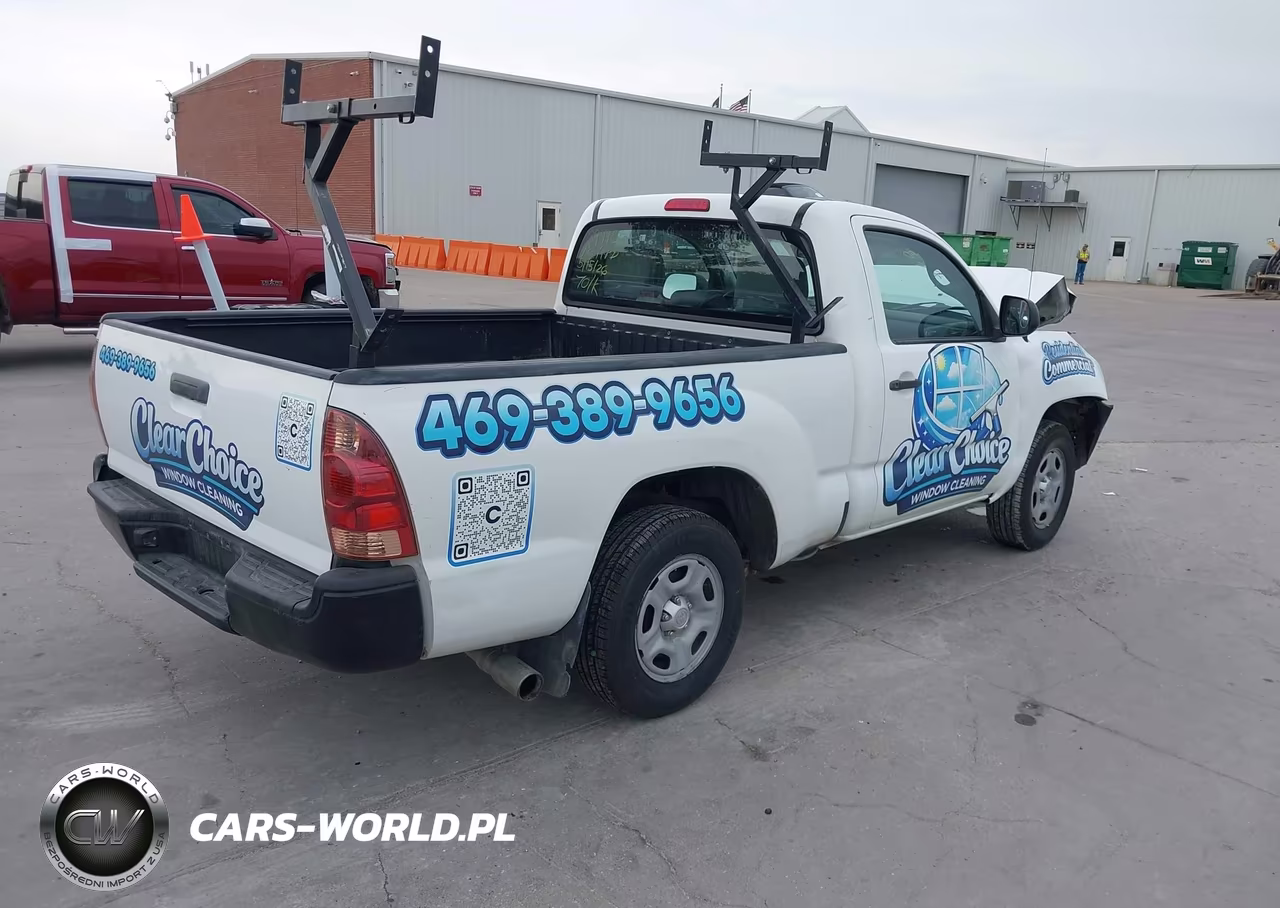 2014 Toyota Tacoma VIN:5TFNX4CN8EX041295 - 4