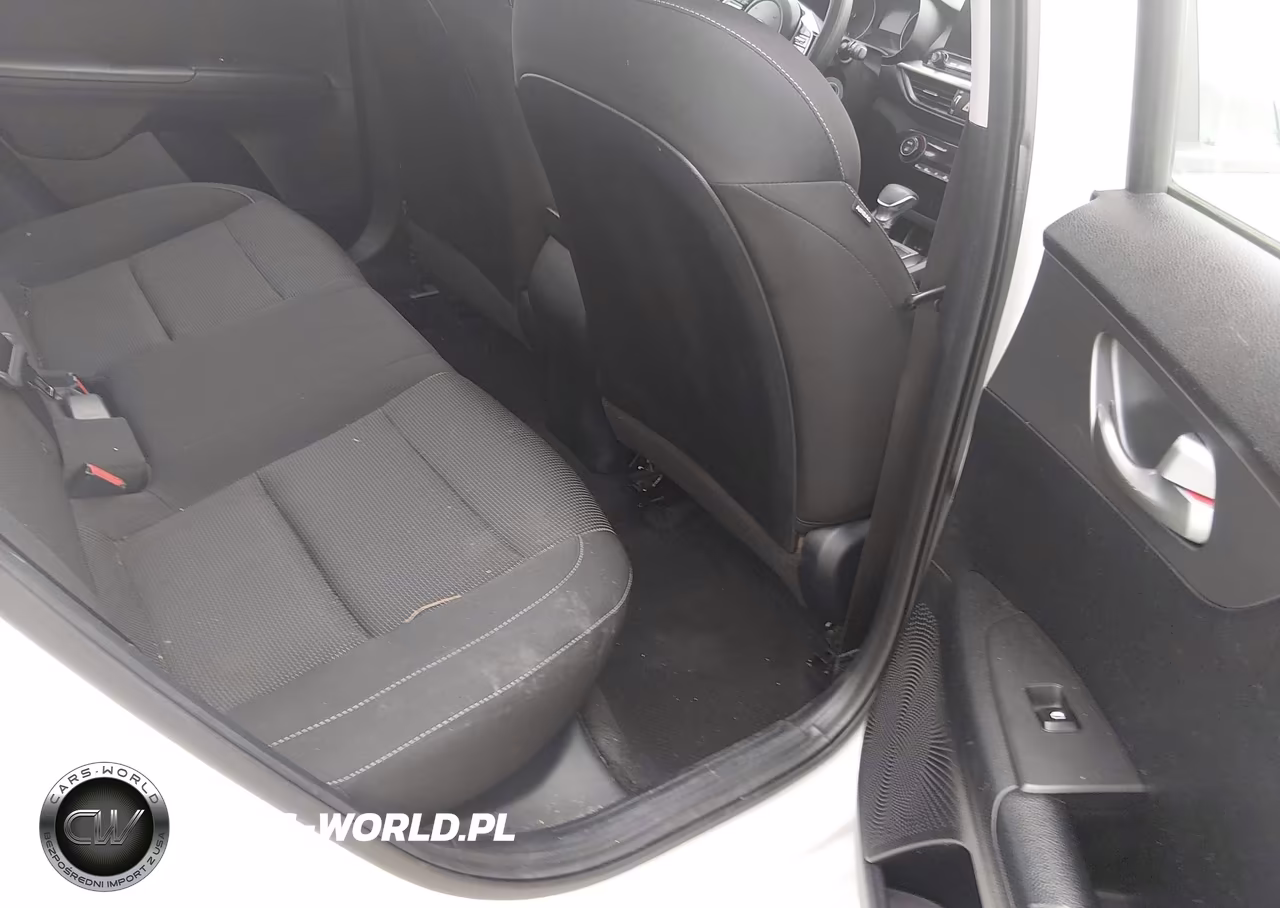 2019 Kia Forte Fe VIN:3KPF24AD8KE099934 - 8
