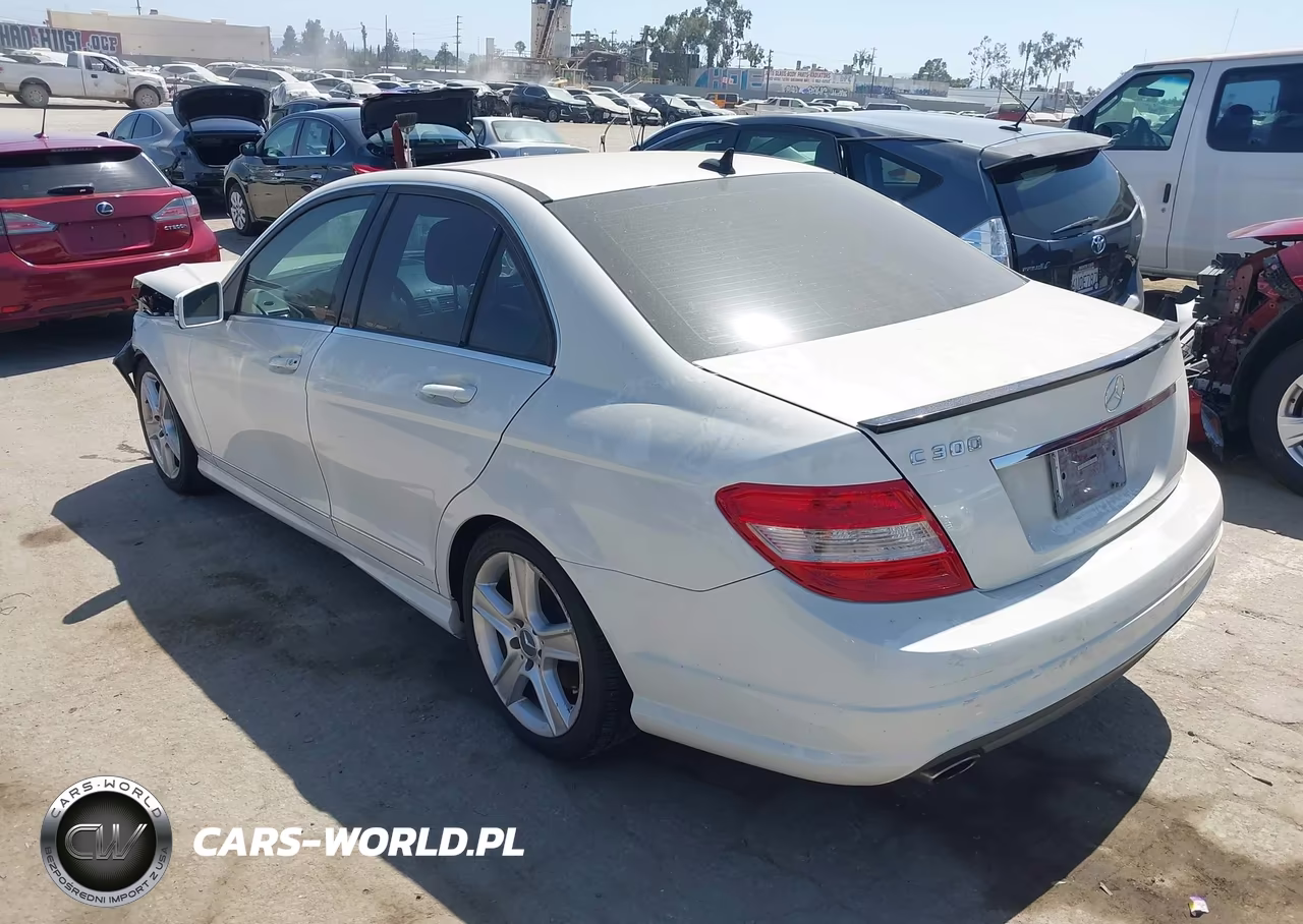 2010 Mercedes-Benz C 300 Luxury-Sport VIN:WDDGF5EB7AF370726 - 3