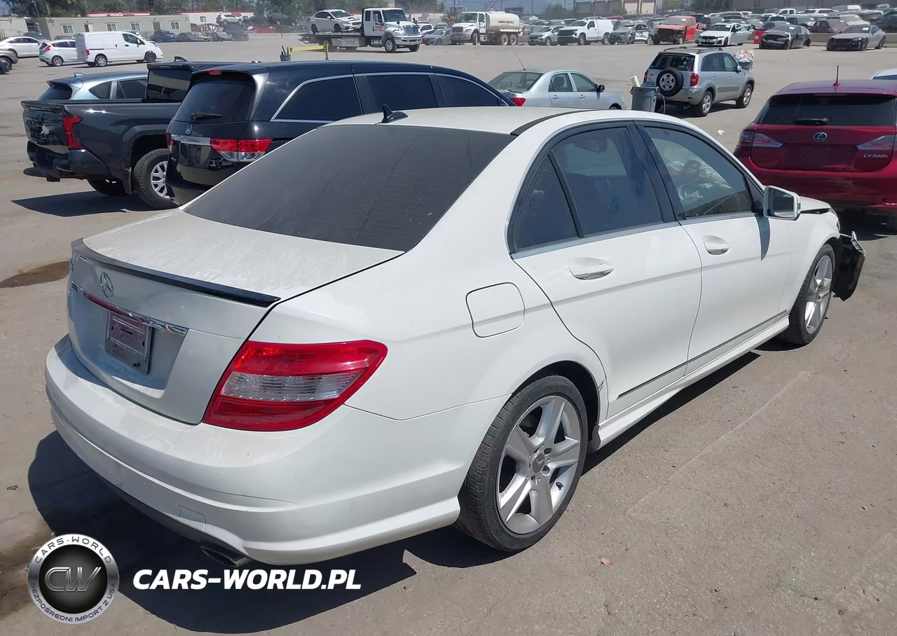 2010 Mercedes-Benz C 300 Luxury-Sport VIN:WDDGF5EB7AF370726 - 4