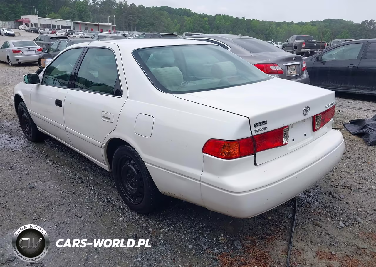 2001 Toyota Camry Le VIN:4T1BG22K51U860433 - 3