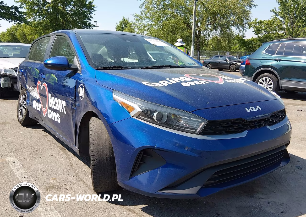 2022 Kia Forte Lxs – zdjęcie 1 z 16