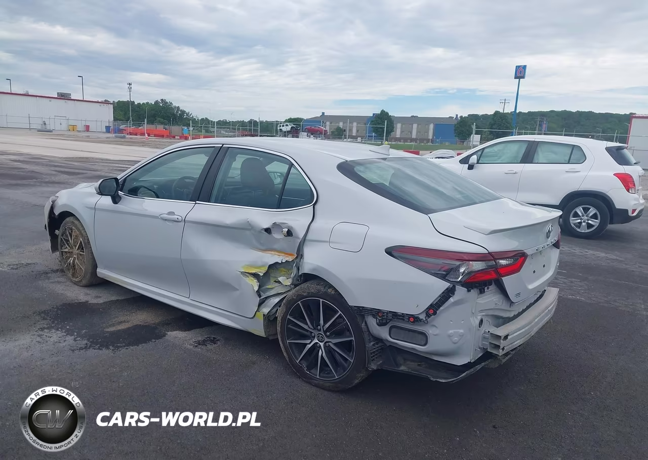 2024 Toyota Camry Se VIN:4T1G11AK5RU240731 - 3