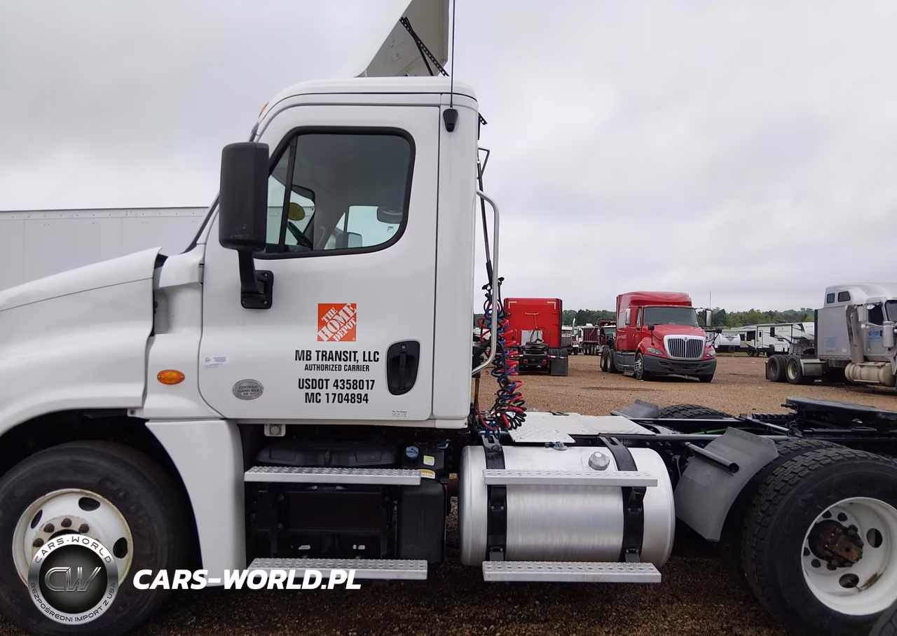2018 Freightliner Cascadia 125 VIN:3AKJGEDV8JSKC1275 - 17