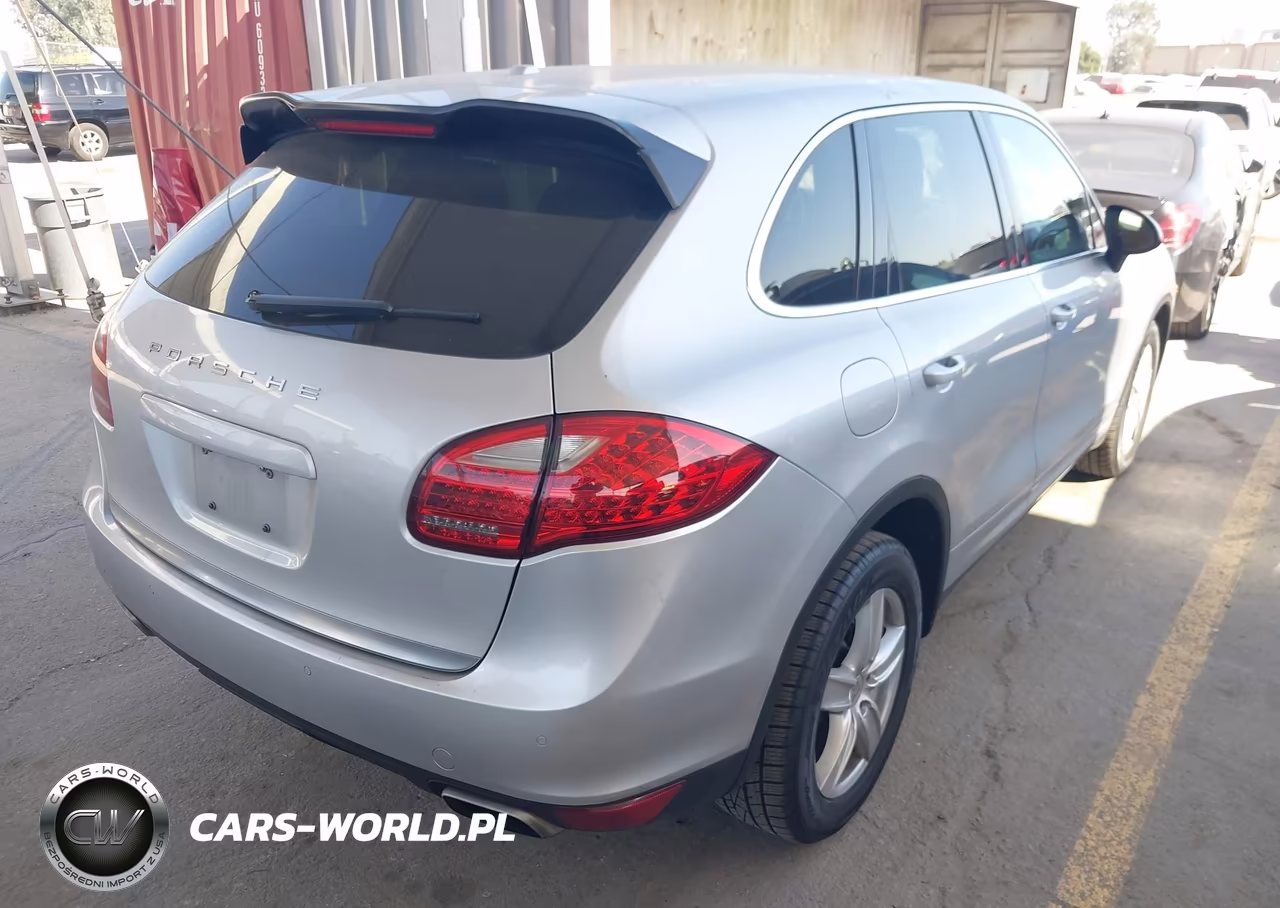 2012 Porsche Cayenne VIN:WP1AA2A26CLA10143 - 4