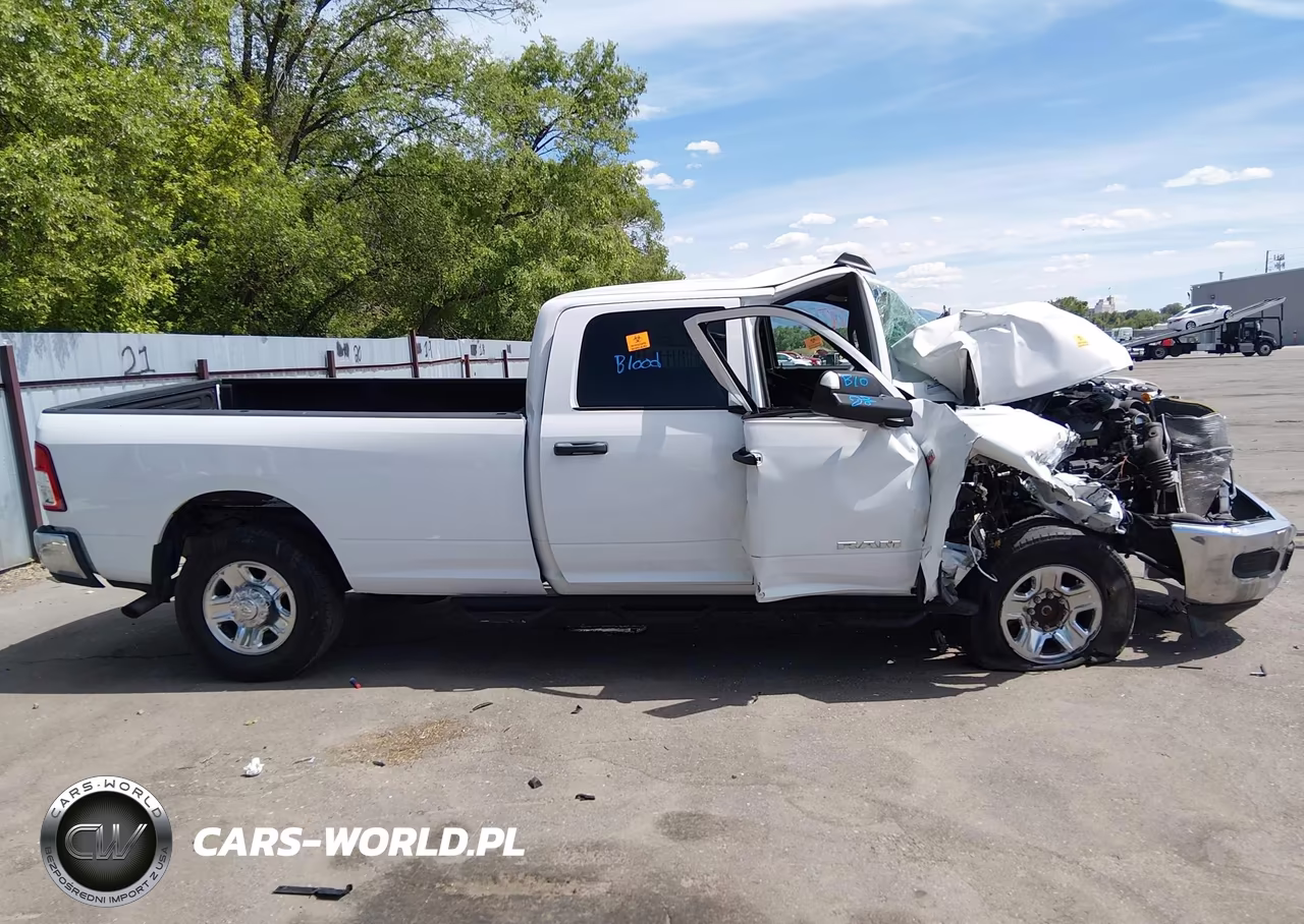 2022 Ram 2500 Tradesman 4X4 8' Box VIN:3C6UR5HJ9NG127843 - 12