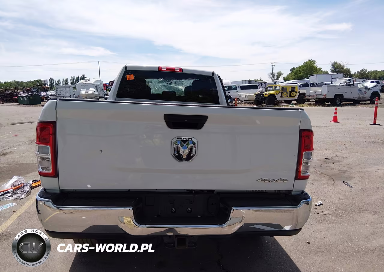 2022 Ram 2500 Tradesman 4X4 8' Box VIN:3C6UR5HJ9NG127843 - 15