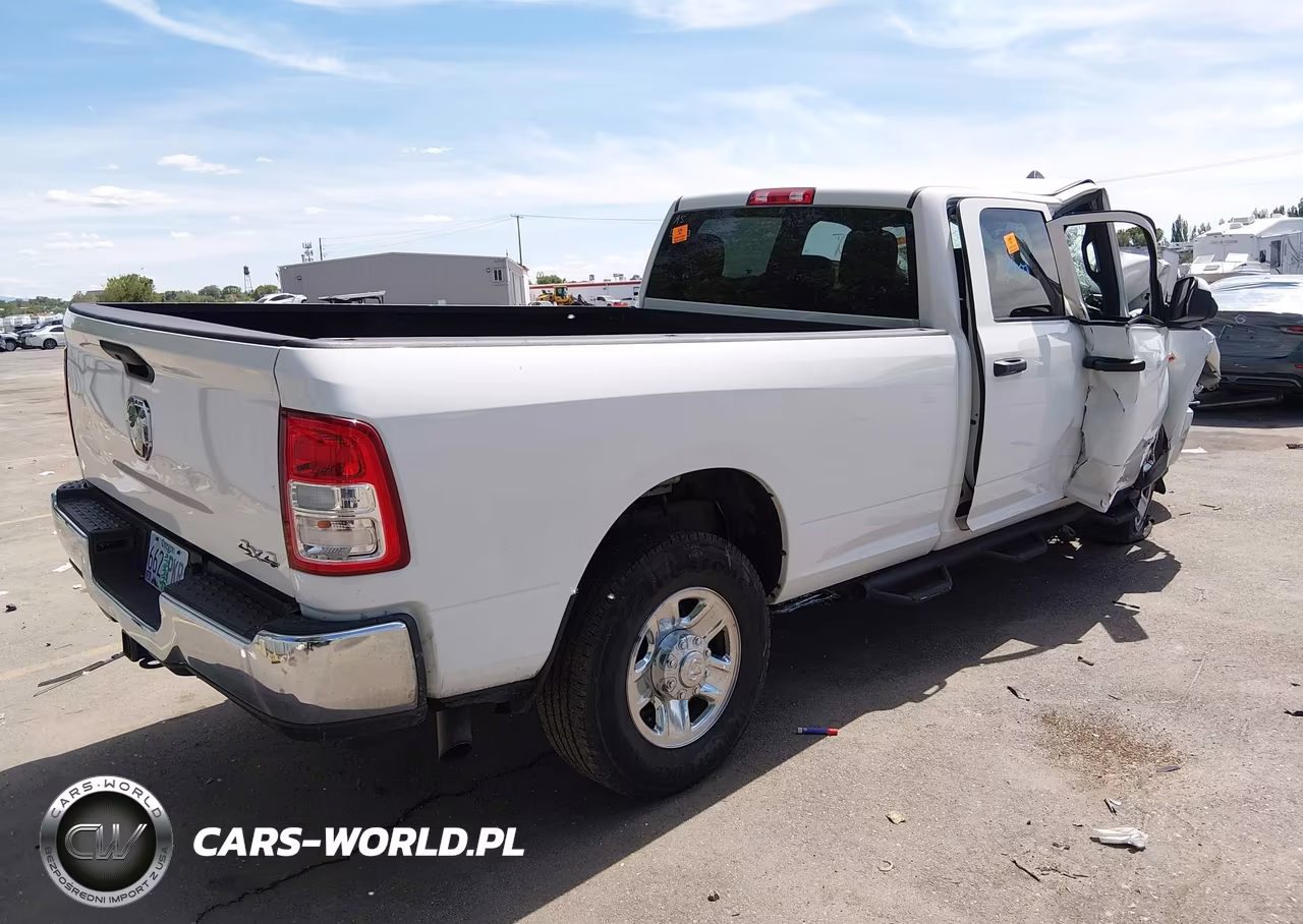 2022 Ram 2500 Tradesman 4X4 8' Box VIN:3C6UR5HJ9NG127843 - 4