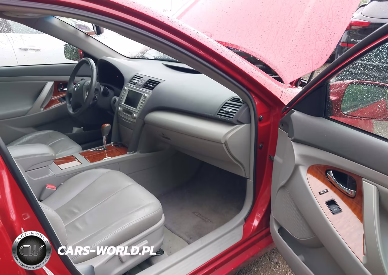 2011 Toyota Camry Hybrid VIN:4T1BB3EKXBU130244 - 5