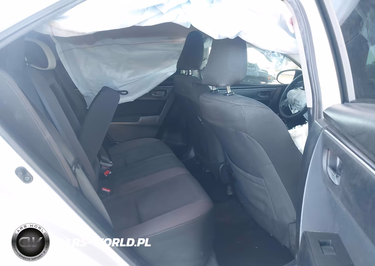 2018 Toyota Corolla Le VIN:2T1BURHE4JC051428 - 8