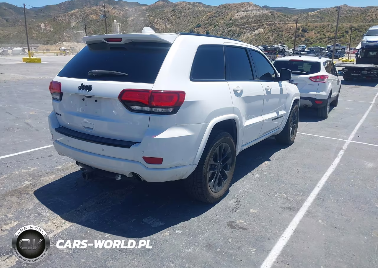 2018 JEEP GRAND CHEROKEE LAREDO VIN:1C4RJFAG0JC122277 - 4