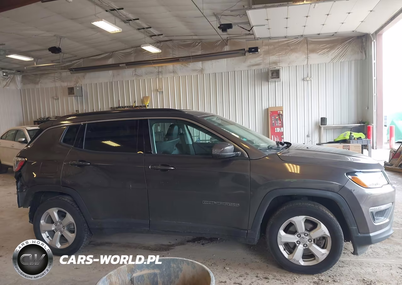 2018 Jeep Compass Latitude Fwd VIN:3C4NJCBB9JT105661 - 13