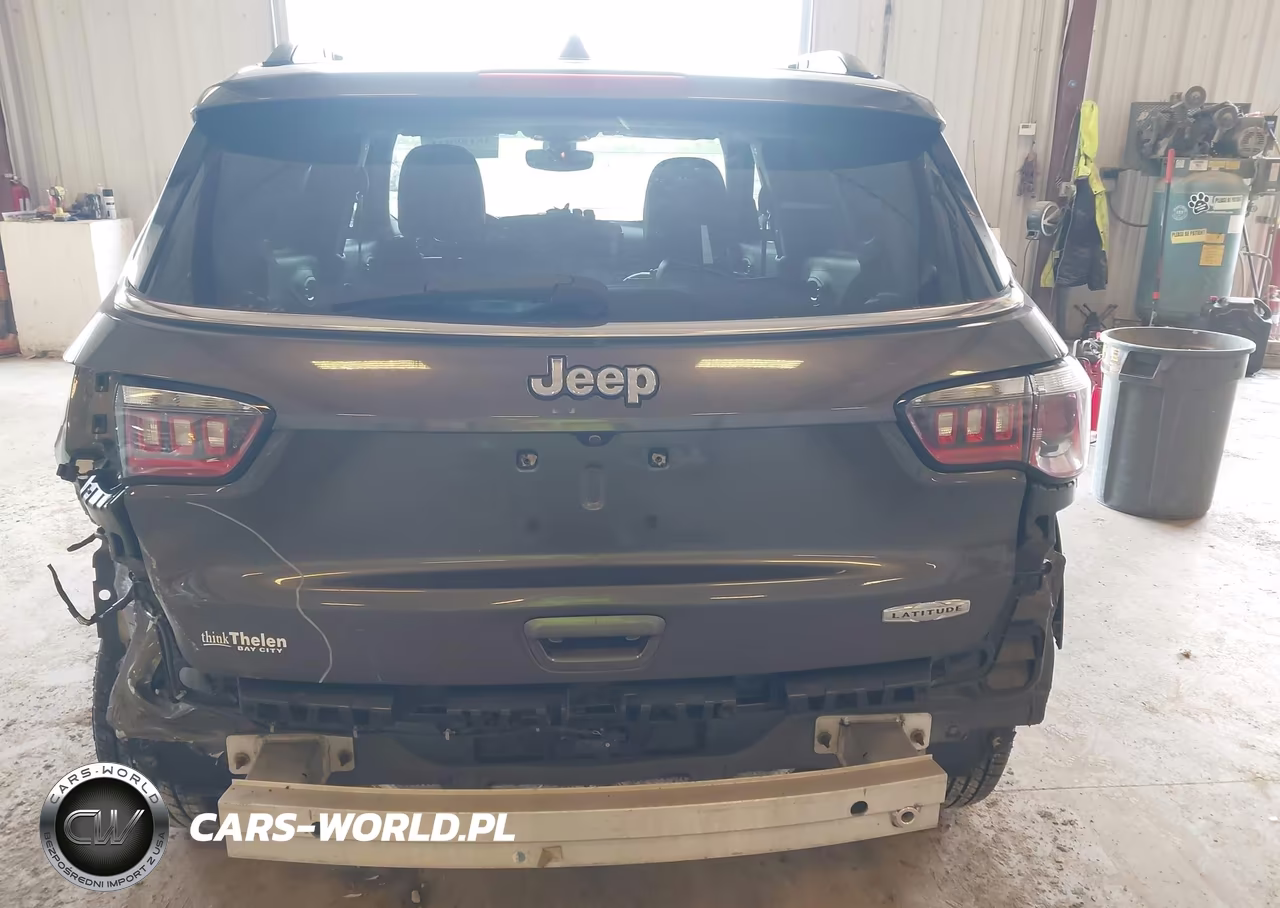2018 Jeep Compass Latitude Fwd VIN:3C4NJCBB9JT105661 - 16