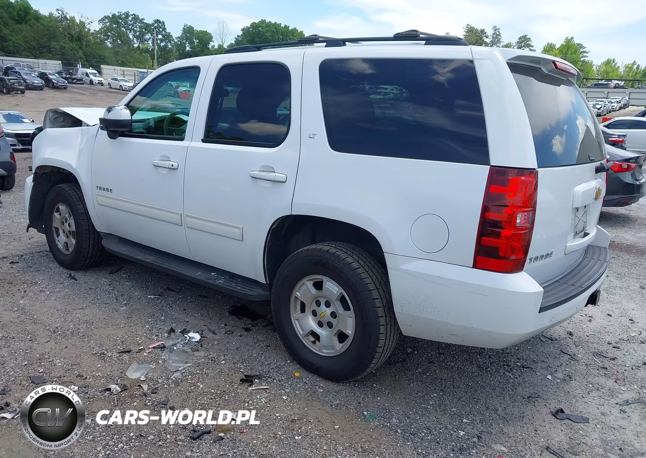 2012 Chevrolet Tahoe Lt VIN:1GNSCBE07CR134144 - 3